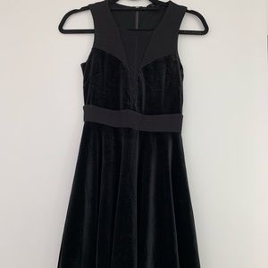Felicity & Coco Black Velvet Sleeveless Dress